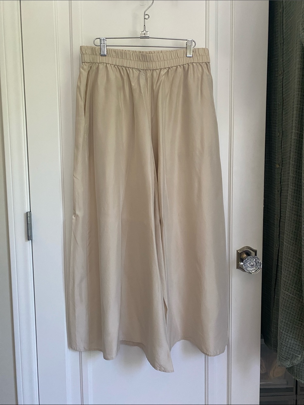 Eileen Fisher Cream Satin Cami and Pants Set - Picture 4 of 4